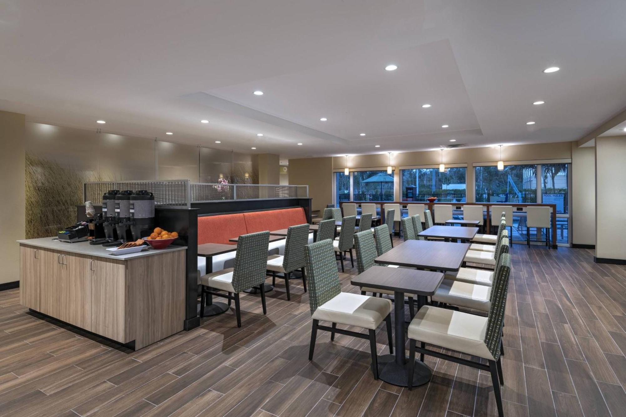 Towneplace Suites By Marriott Naples Vineyards Exterior foto